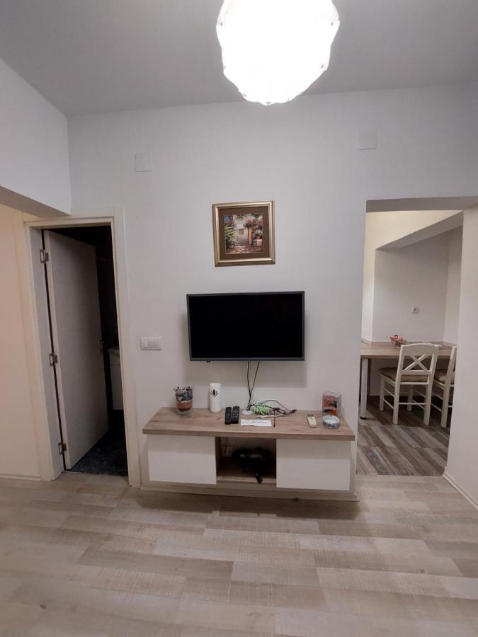 Apartman Ada Belgrado Exterior foto